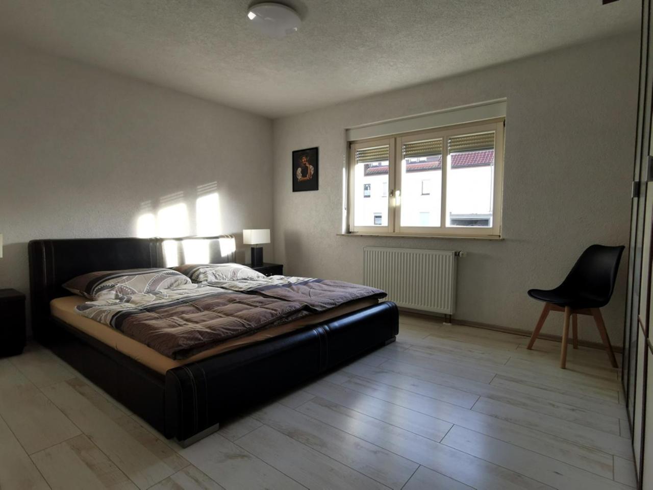 3 Zimmer Ferienwohnung Mit Eigenem Garten 特罗辛根 外观 照片